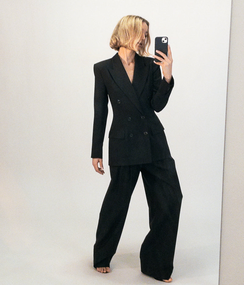 Double Breasted Blazer and Pleated Pants in Lightweight Wool | Pre-Fall 24 | Salon 1884
