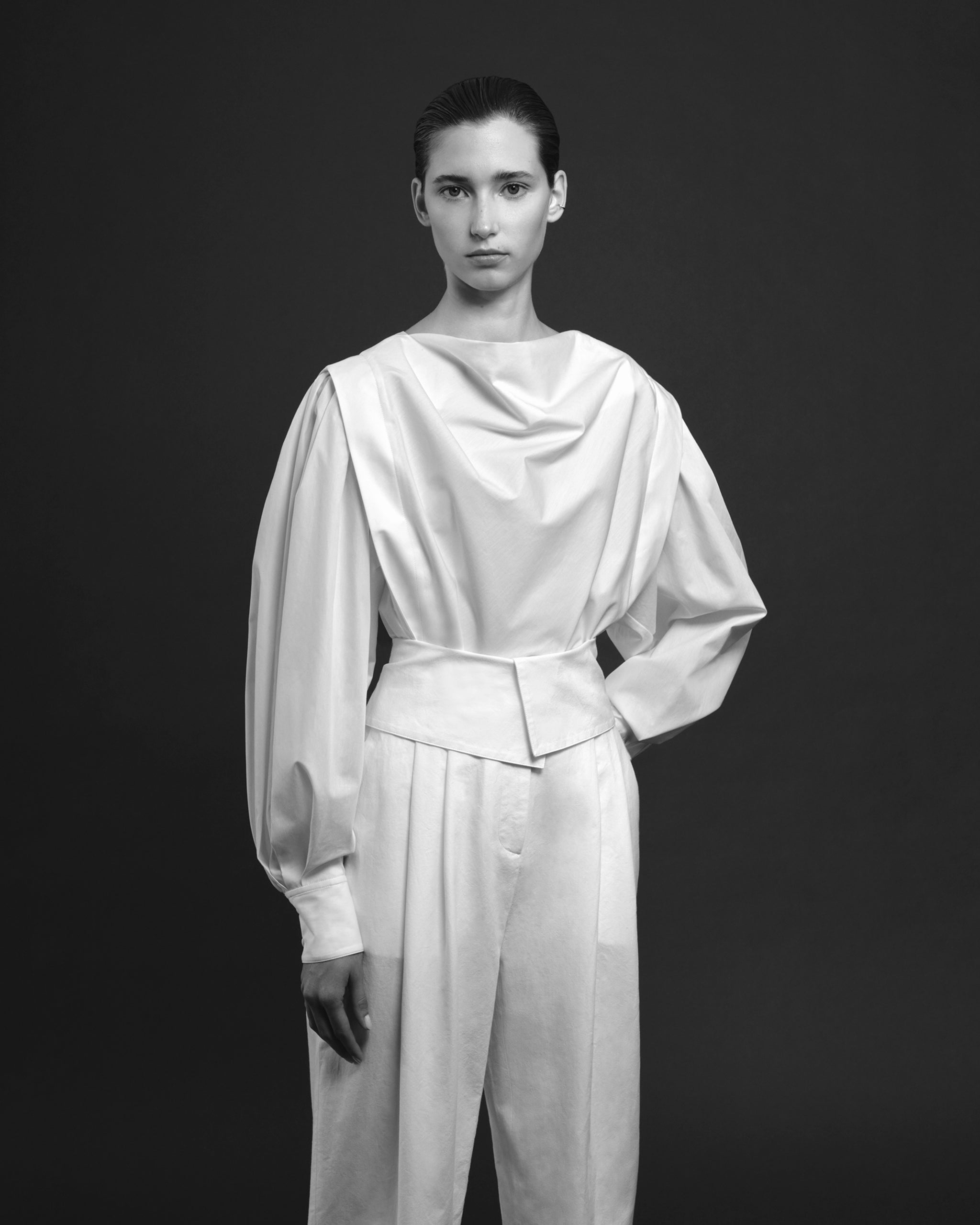 CALNE TOP AND SOREN PANTS IN ORGANIC COTTON | Spring Summer 24 | Salon 1884