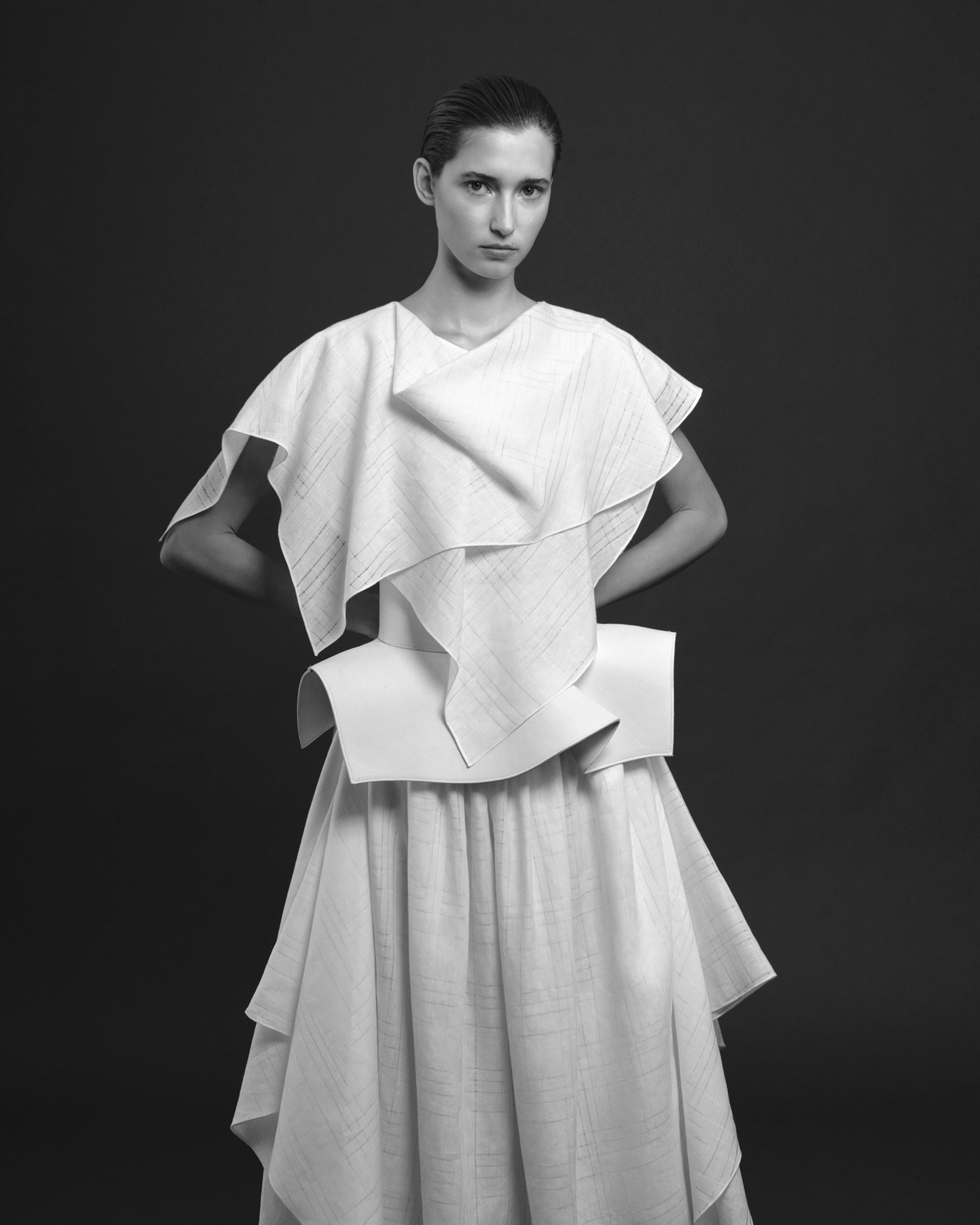 MIRA TOP AND LUCIA SKIRT IN WINDOWPANE LINEN | Spring Summer 24 | Salon 1884